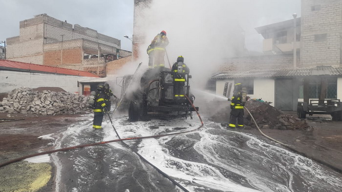 Unidad Operativa de Emergencias Médicas y Rescate Bomberos CR